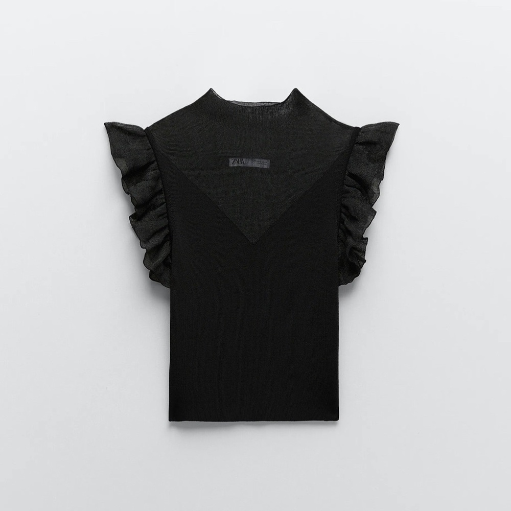 NWT Zara, Small Black Ruffled Knit Top